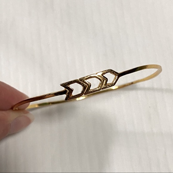 Gorjana | Chevron Bangle Bracelet